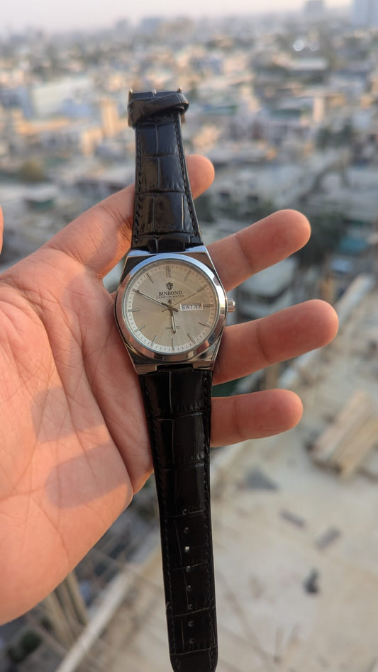 BINBOND Leather Quartz Watch