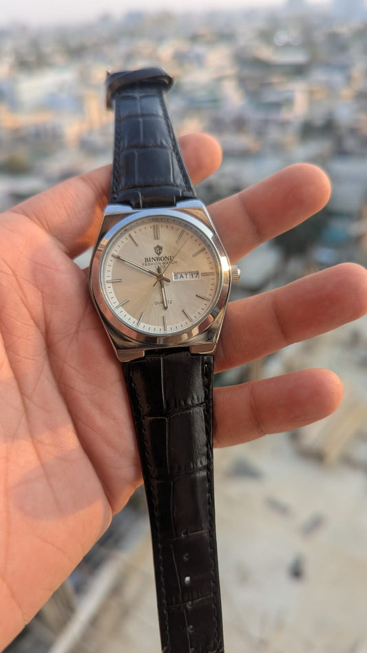 BINBOND Leather Quartz Watch
